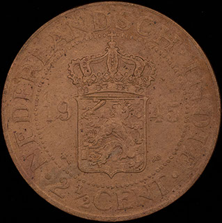 Голландская Ост-Индия. 2 1/2 цента 1945 г. Медь Голландская Ост-Индия. 2 1/2 цента 1945 г. Медь