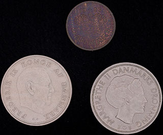 Дания. Лот из монет 1972-1993 гг. 3 шт. Дания. Лот из монет 1972-1993 гг. 3 шт.