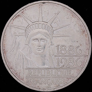 Франция. 100 франков 1986 г. «100 лет Статуи Свободы». Серебро. Вес 15 г. Франция. 100 франков 1986 г. «100 лет Статуи Свободы». Серебро. Вес 15 г.