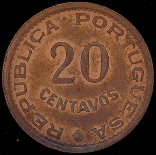 Мозамбик. 20 сентаво 1974 г. Медь Мозамбик. 20 сентаво 1974 г. Медь