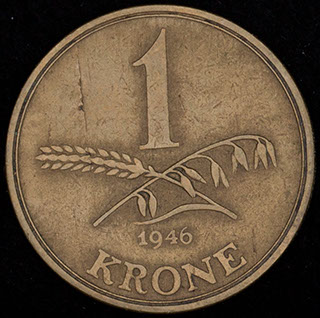 Дания. 1 крона 1946 г. Алюминиевая бронза Дания. 1 крона 1946 г. Алюминиевая бронза
