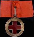 Знак отличия Красного Креста II степени, женский